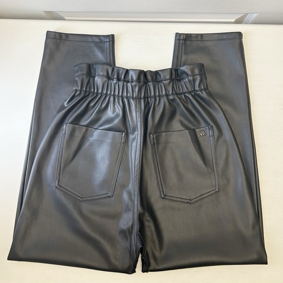 Zara Women's Black Faux Leather Baggy High-Waisted Paperbag Trouser Pants Size 2 - Picture 13 of 16